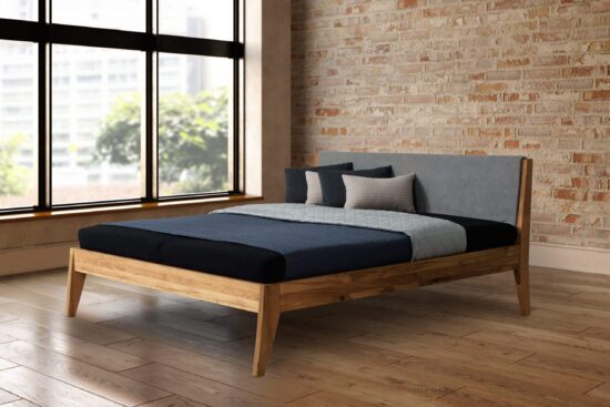 Massives Eichenbett King 180 × 200 cm mit gepolstertem Stoffkopfteil