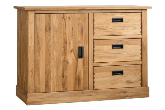 Die Holzkommode Leo 7 aus Eiche ist ein hochwertiges und funktionales Möbelstück mit markantem Erscheinungsbild, das zum Blickfang in Ihrem Schlafzimmer, Wohnzimmer oder jedem anderen Raum wird.