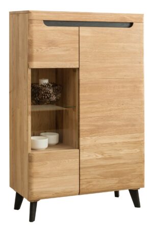 Der luxuriöse Massivholzschrank Antalia ist die ideale Wahl für alle, die einen hochwertigen, praktischen und designorientierten Schrank suchen, der sich für verschiedene Räume eignet und vielseitig genutzt werden kann.