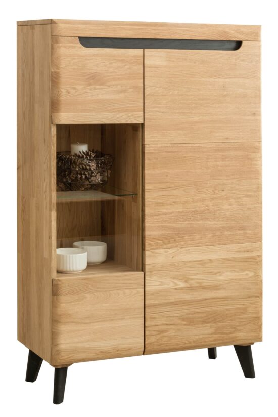 Der luxuriöse Massivholzschrank Antalia ist die ideale Wahl für alle, die einen hochwertigen, praktischen und designorientierten Schrank suchen, der sich für verschiedene Räume eignet und vielseitig genutzt werden kann.