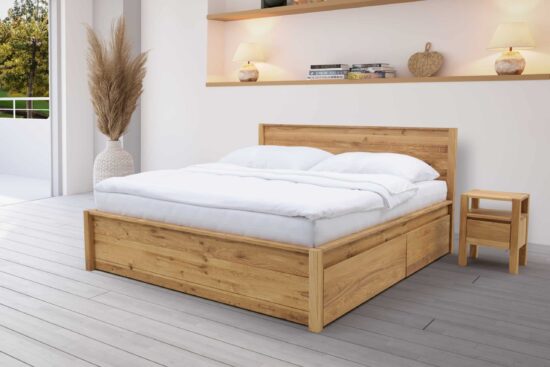Doppelbett Sandra, gefertigt aus massiver Eiche mit praktischem Stauraum. Die ideale Wahl für Familien, die ein hochwertiges und funktionales Eichenbett suchen. Kaufen Sie noch heute und verbessern Sie Ihren Schlafkomfort!