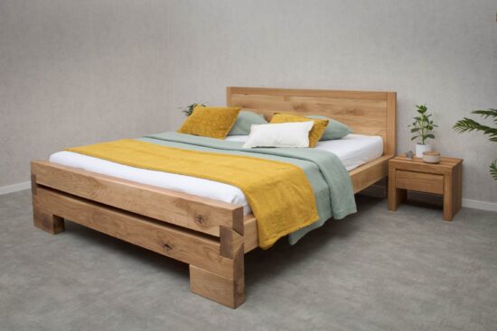 Das luxuriöse Bett Natali wird aus hochwertigem massivem Eichenholz gefertigt, was bedeutet, dass Sie sich auf seine Festigkeit und Stabilität verlassen können.