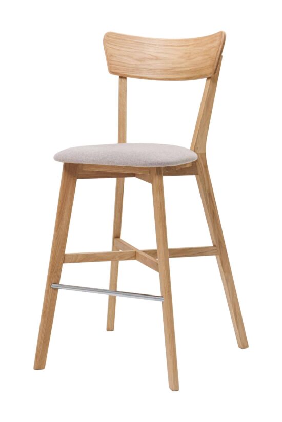 Der Barhocker Diana mit beige Stoff kombiniert erstklassige Materialien, zeitloses Design und maximalen Komfort. Machen Sie Ihr Zuhause, Ihre Bar oder Ihr Restaurant mit Stil und Eleganz gemütlicher.
